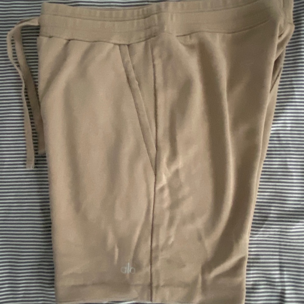 Alo Yoga Chill Shorts.  Brand New
